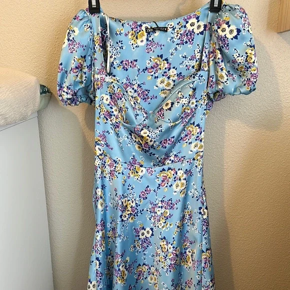 Zara Blue Sundress with Puff Sleeves for Wedding Guest - Picture 2 of 3